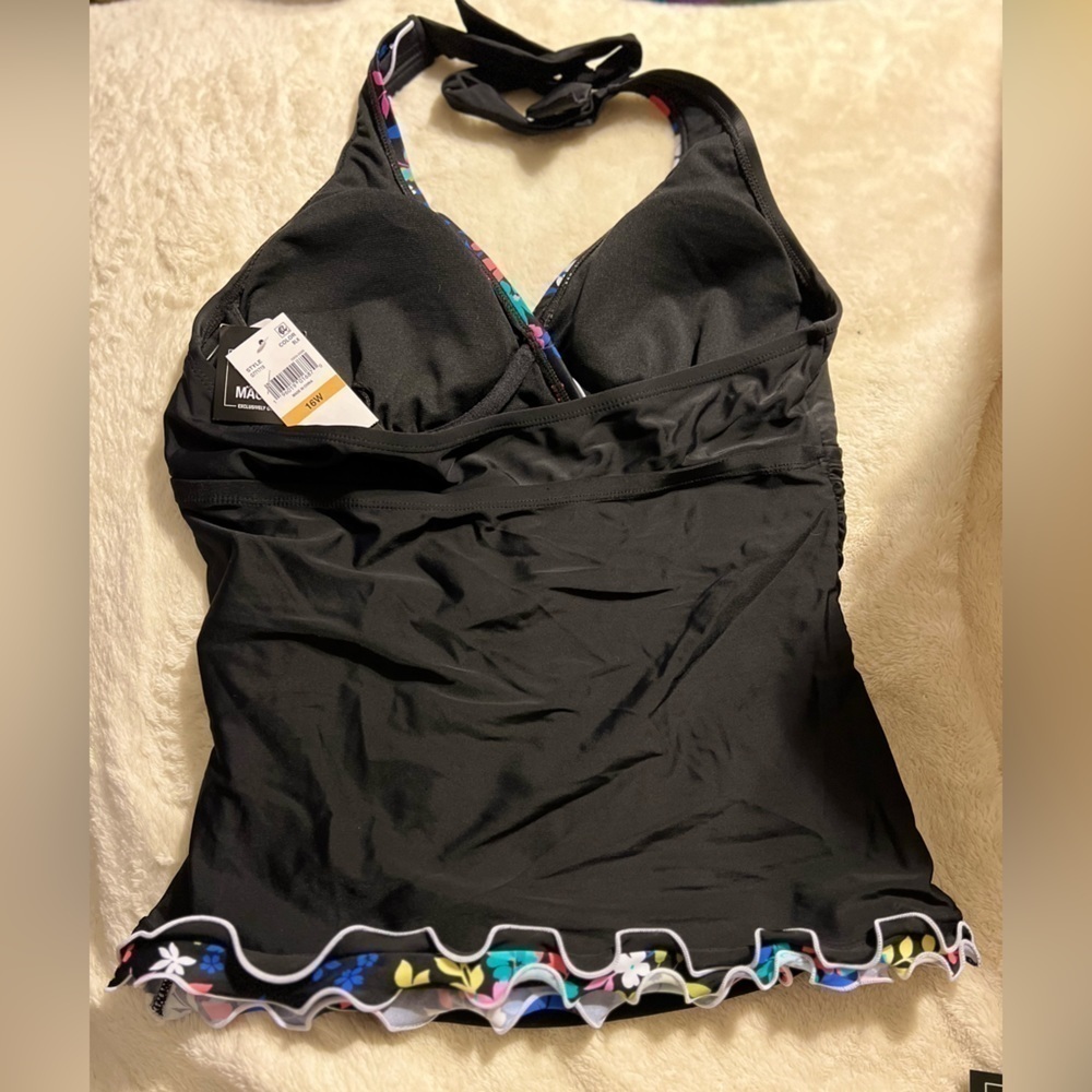 Island Escape plus size tankini swim top - Picture 5 of 6